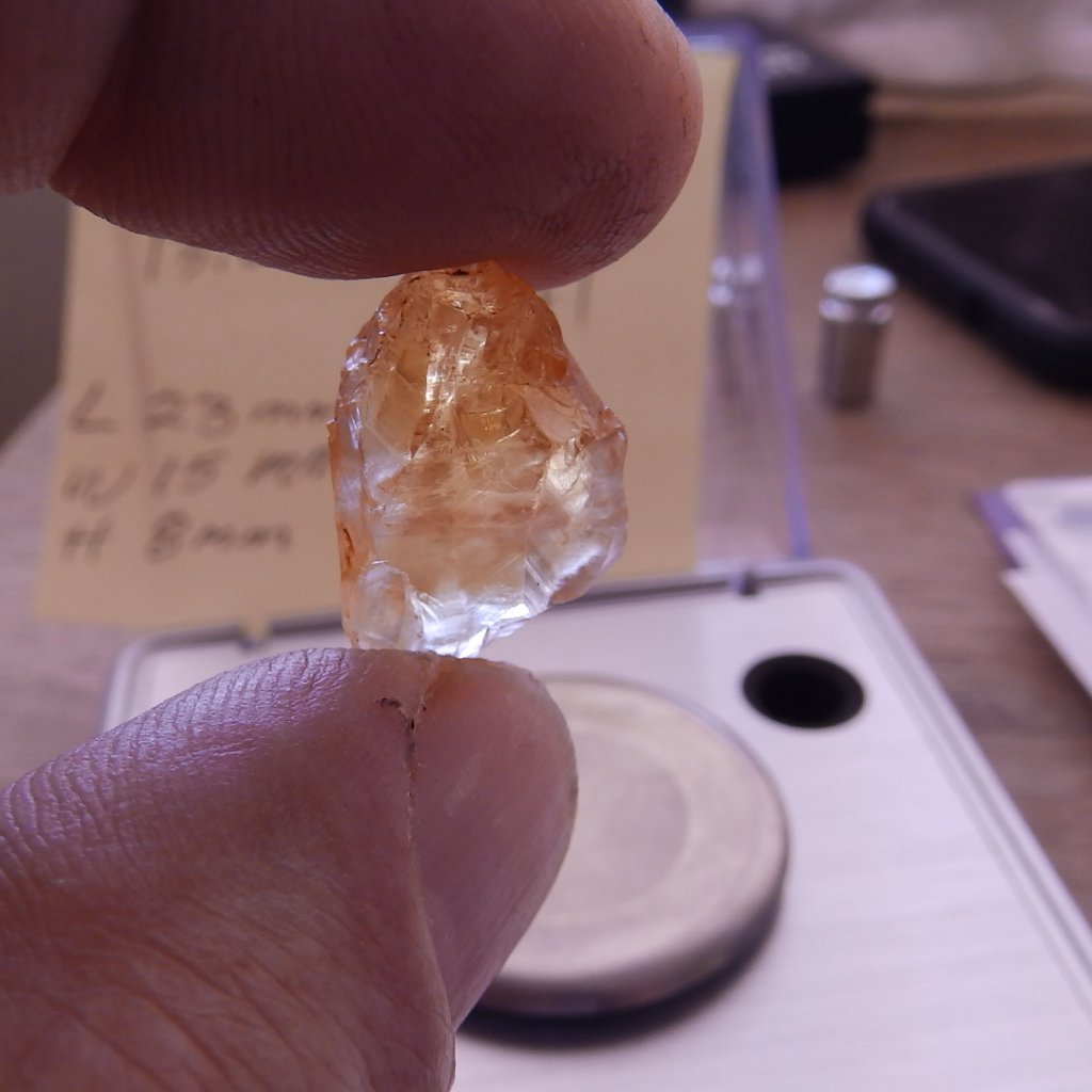 Beautiful Orange T Andara Crystal Gemstone 13.880 Ctw From Indonesia